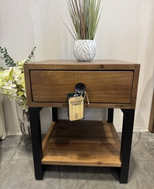 Brooklyn Lamp Table in Cashew