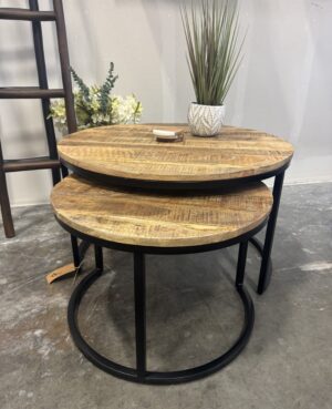 Urban Mango Nest of 2 Coffee Tables