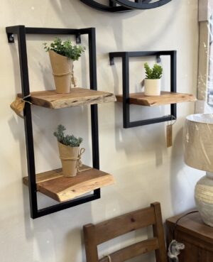 Live Edge & Metal Wall Shelf - Medium