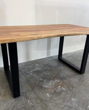 Live Edge Dining Table 155 x 90 cm