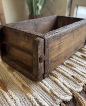Vintage Brick Mould