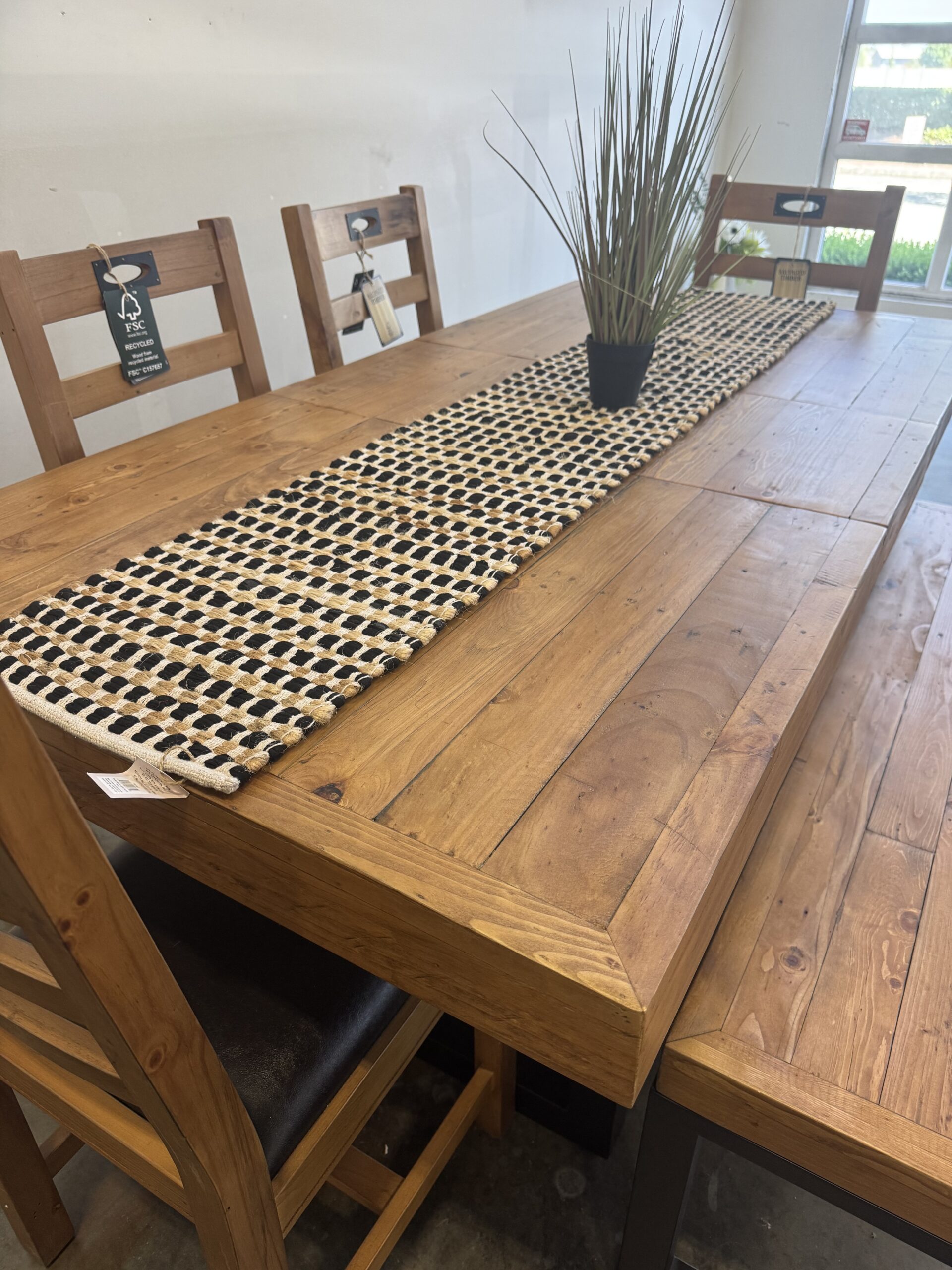 Brooklyn Small 140/180cm Extending Table & Flea Market Wood Seat Chair Set in Rustic Natural - Image 4