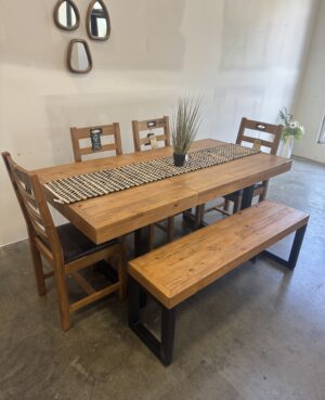 Brooklyn Small 140/180cm Extending Table & Flea Market PU Seat Chair Set in Rustic Natural
