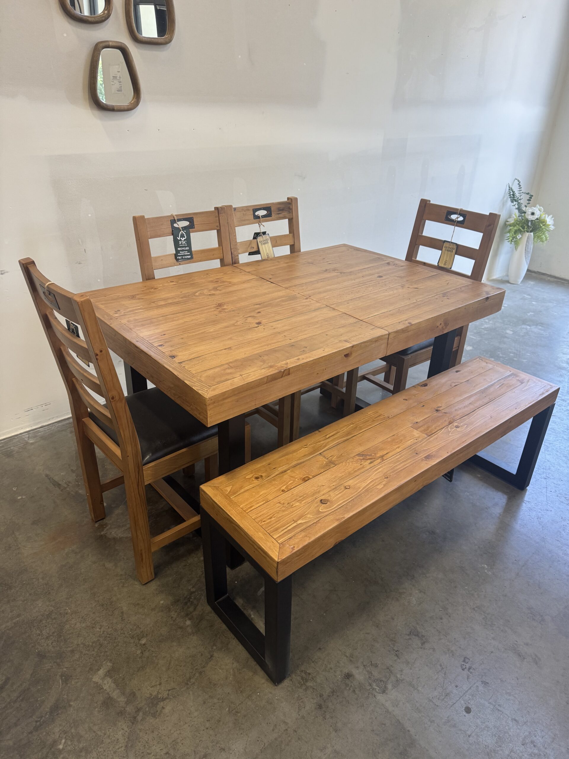 Brooklyn Small 140/180cm Extending Table & Flea Market Wood Seat Chair Set in Rustic Natural - Image 6