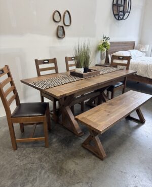 Bavaria Small 140/180cm Extending Dining Set in Cashew