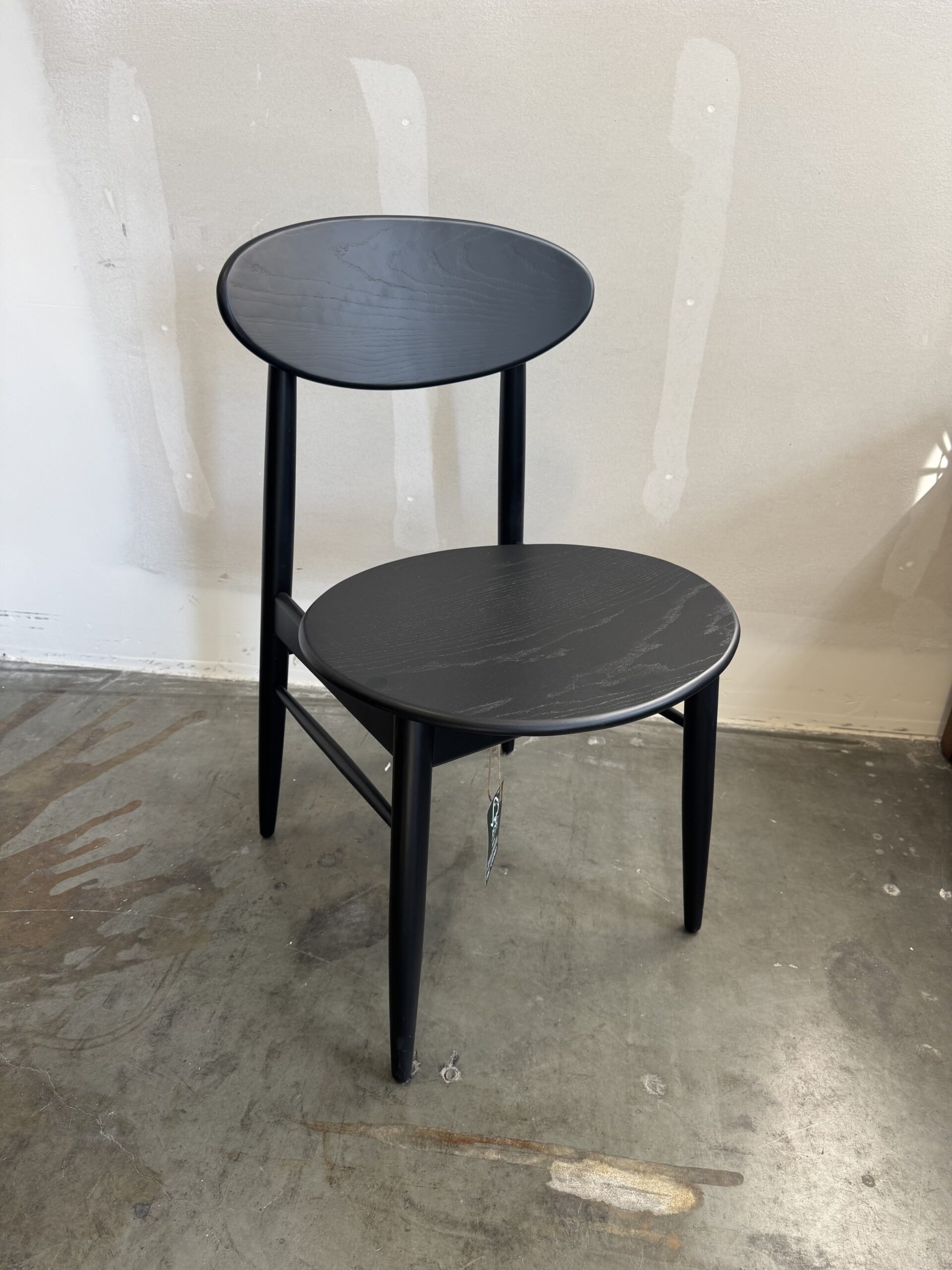 Brooklyn Small 140/180cm Extending Table & 6 Bowery Chairs - Image 3